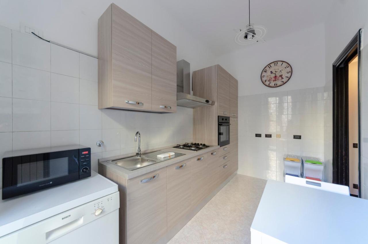 Appartement Altido Modern Flat For 6 In The Heart Of Genova Foce Extérieur photo