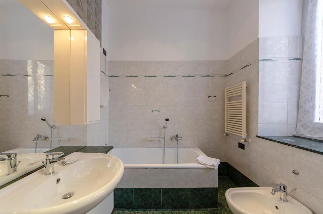Appartement Altido Modern Flat For 6 In The Heart Of Genova Foce Extérieur photo