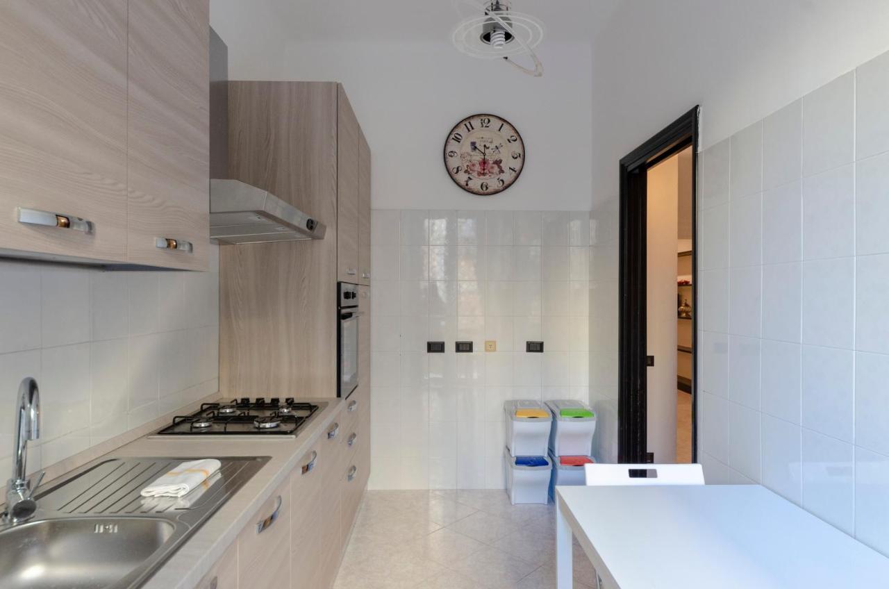 Appartement Altido Modern Flat For 6 In The Heart Of Genova Foce Extérieur photo