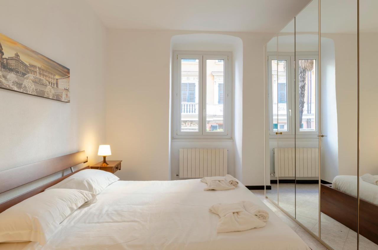 Appartement Altido Modern Flat For 6 In The Heart Of Genova Foce Extérieur photo
