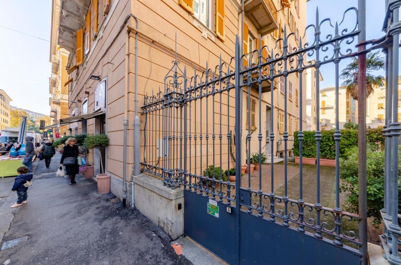 Appartement Altido Modern Flat For 6 In The Heart Of Genova Foce Extérieur photo